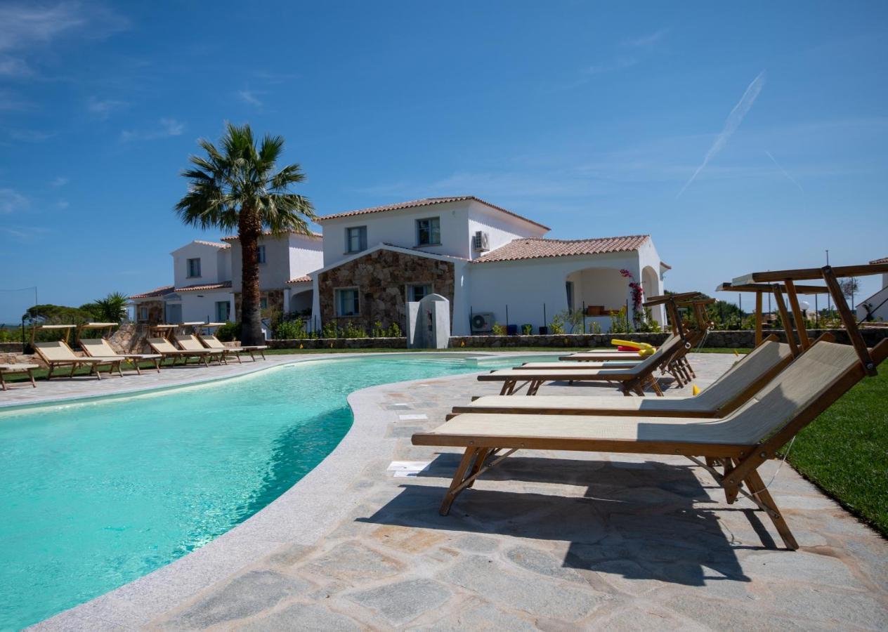 Aparthotel Enaja - Luxury Retreat Budoni Exterior foto