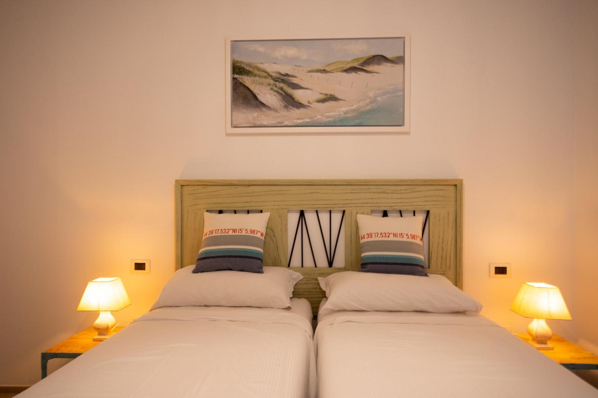 Aparthotel Enaja - Luxury Retreat Budoni Zimmer foto